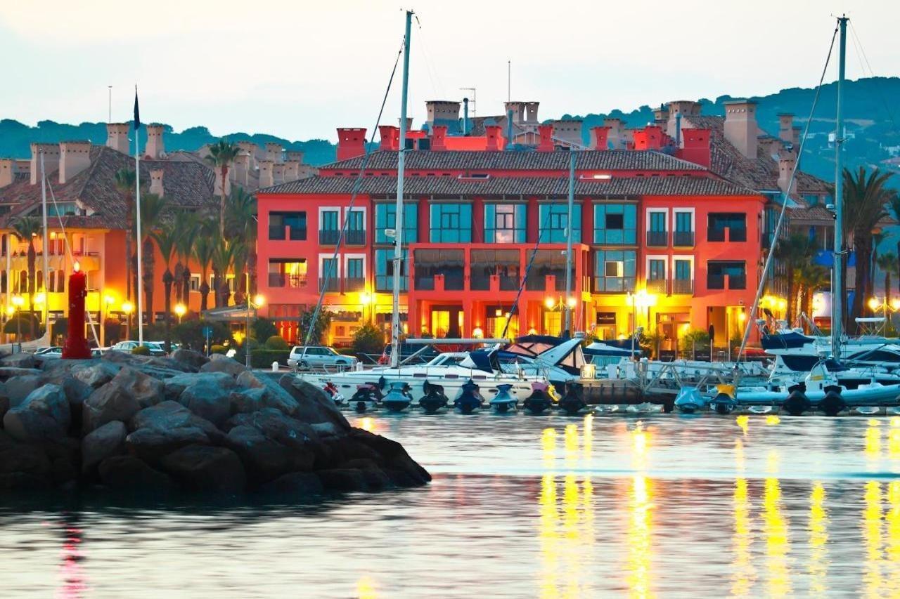 Hotel Mim Sotogrande Club Maritimo Екстер'єр фото