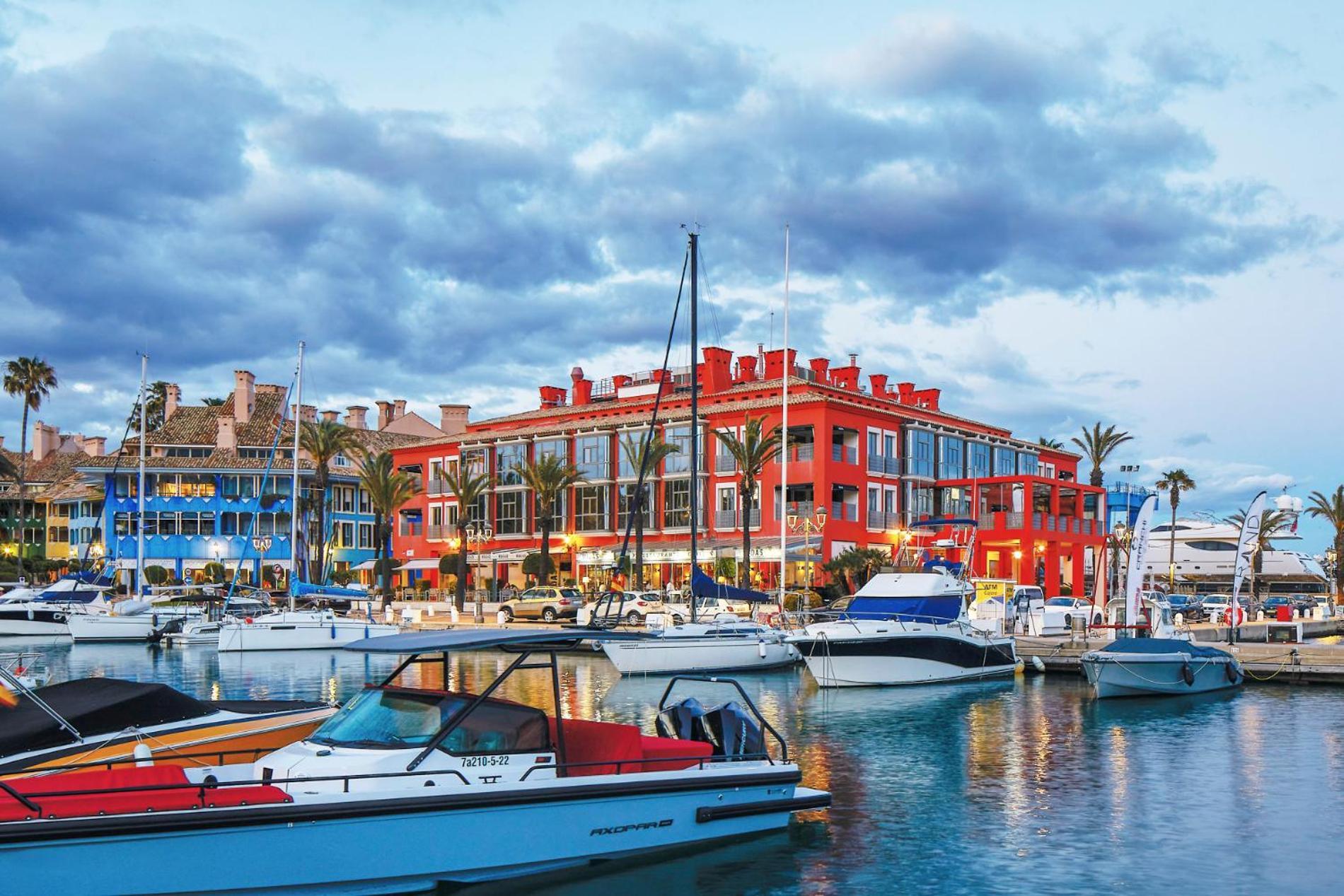 Hotel Mim Sotogrande Club Maritimo Екстер'єр фото