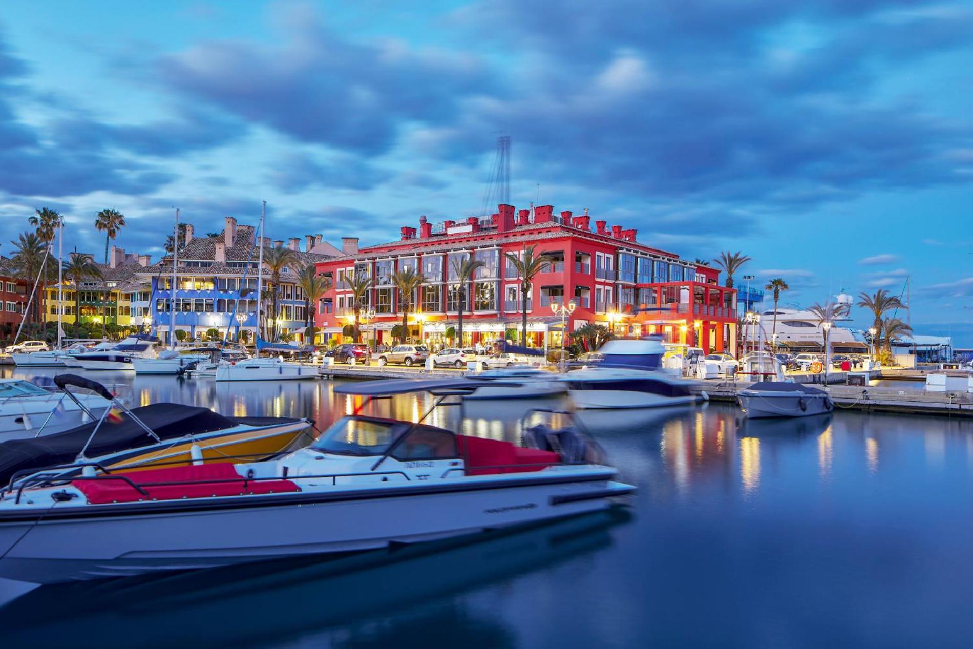 Hotel Mim Sotogrande Club Maritimo Екстер'єр фото