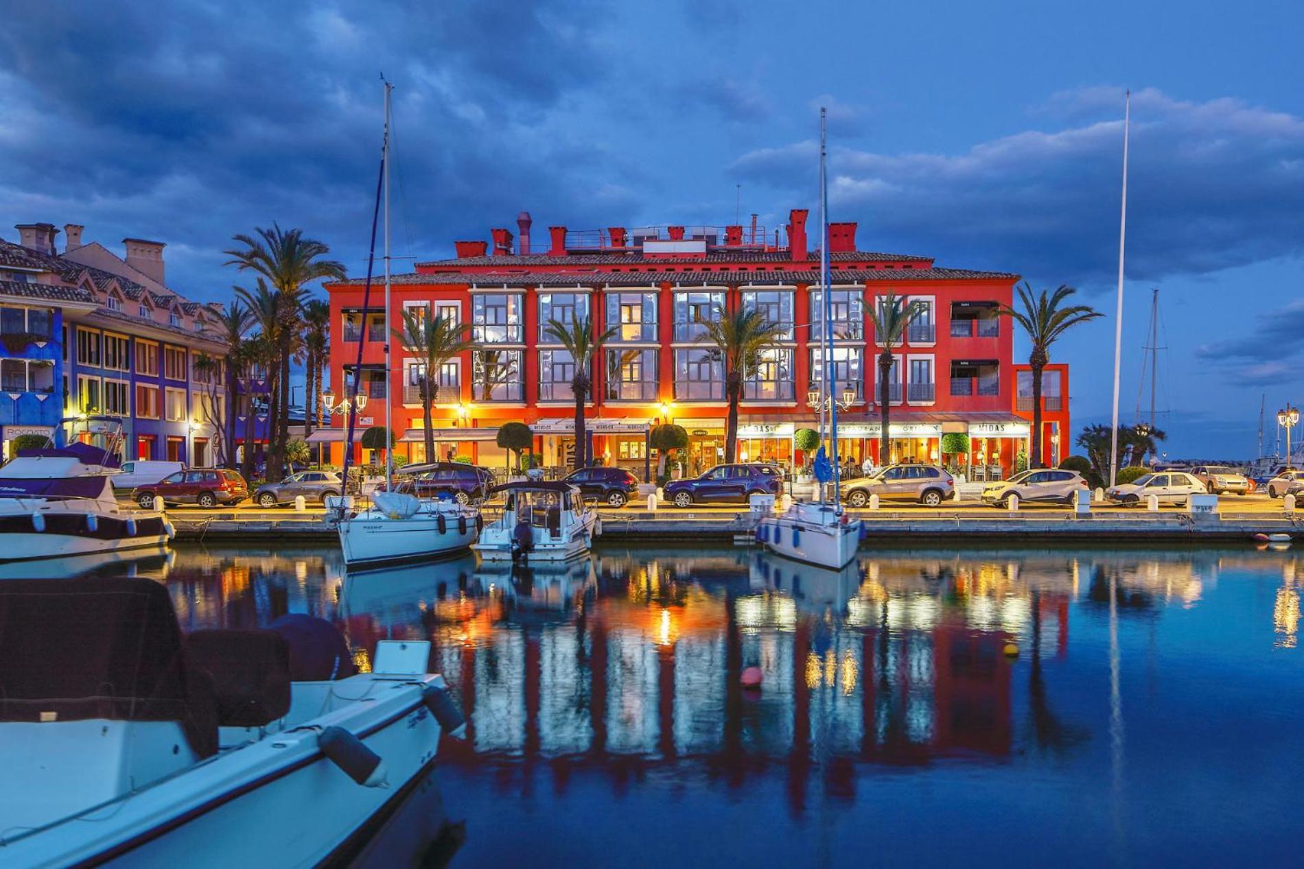 Hotel Mim Sotogrande Club Maritimo Екстер'єр фото