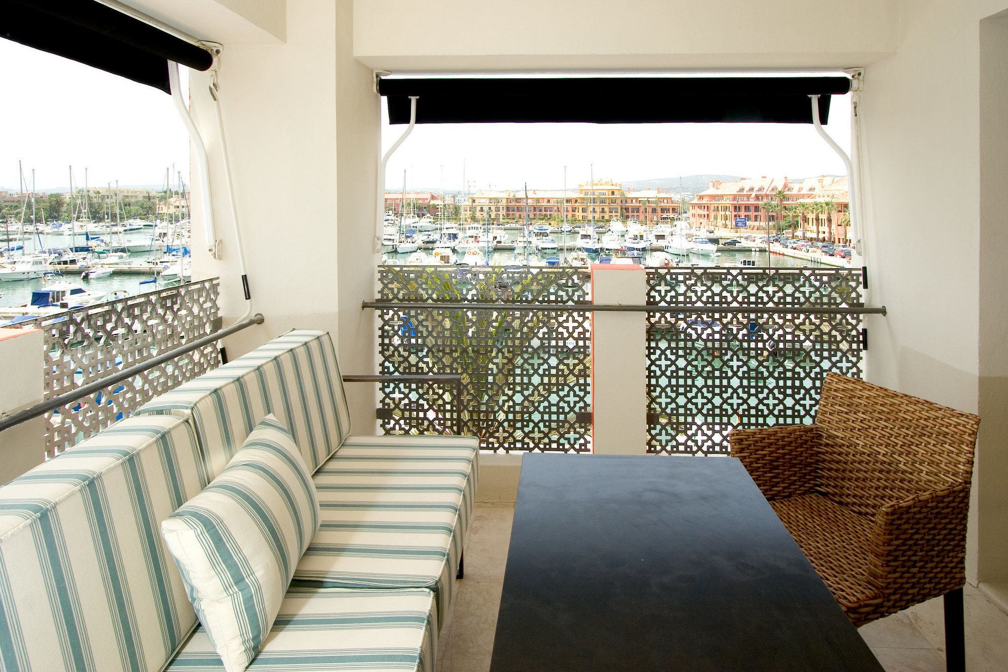 Hotel Mim Sotogrande Club Maritimo Інтер'єр фото