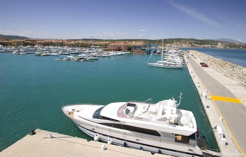 Hotel Mim Sotogrande Club Maritimo Екстер'єр фото